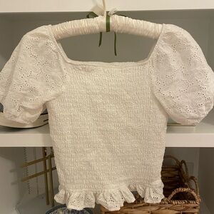 🔴ART CLASS WHITE PUFF SLEEVE TOP